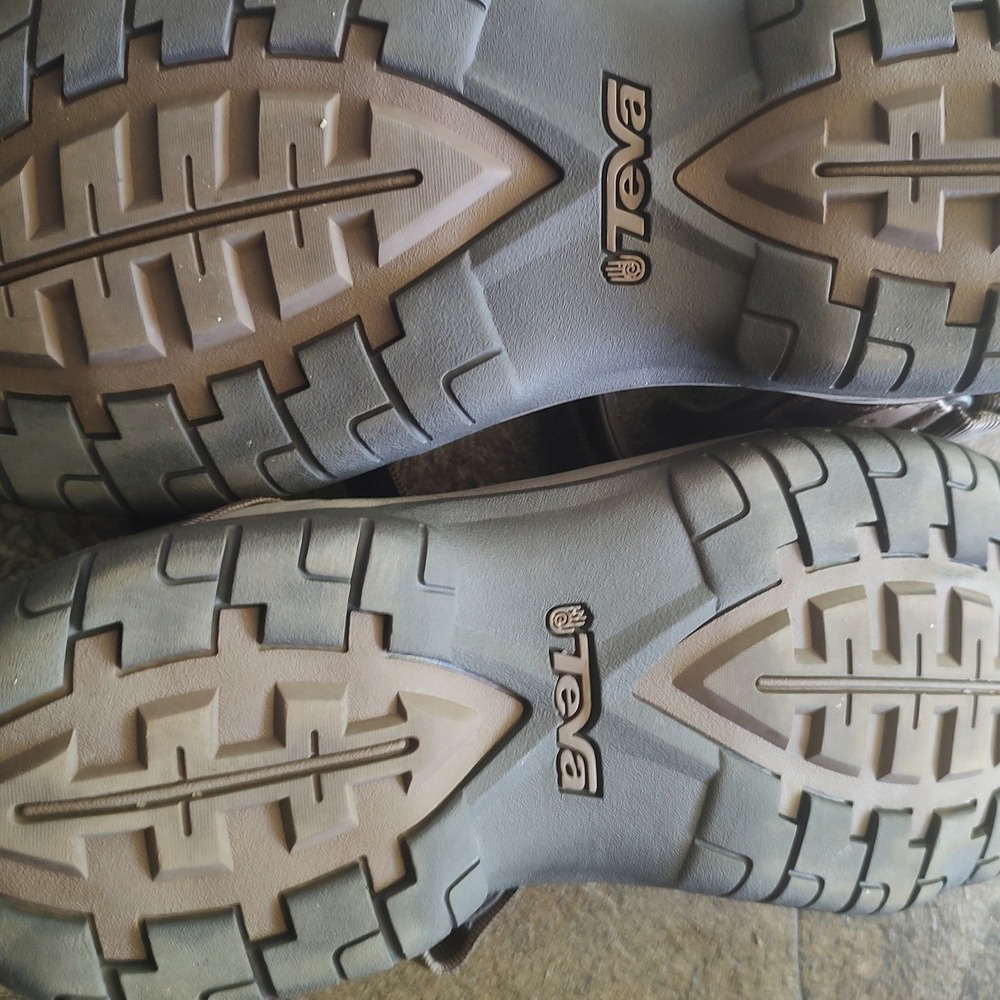 Teva Katavi Mens 12 Brown Suede Hiking Sport Sandals Shoc Pad 4141 Outdoor